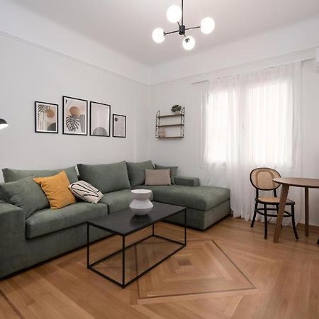 Vibrant Urban Getaway: Modern 1-Bedroom Near Bars, Parks, And Metro Atény Exteriér fotografie