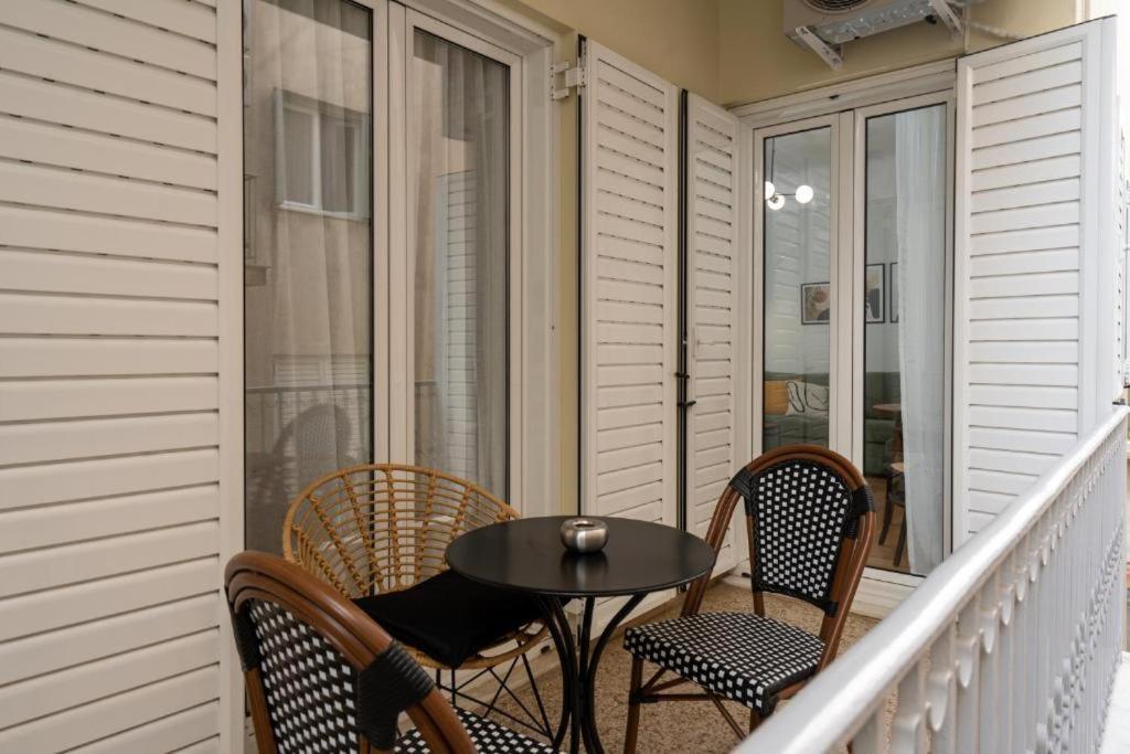 Vibrant Urban Getaway: Modern 1-Bedroom Near Bars, Parks, And Metro Atény Exteriér fotografie